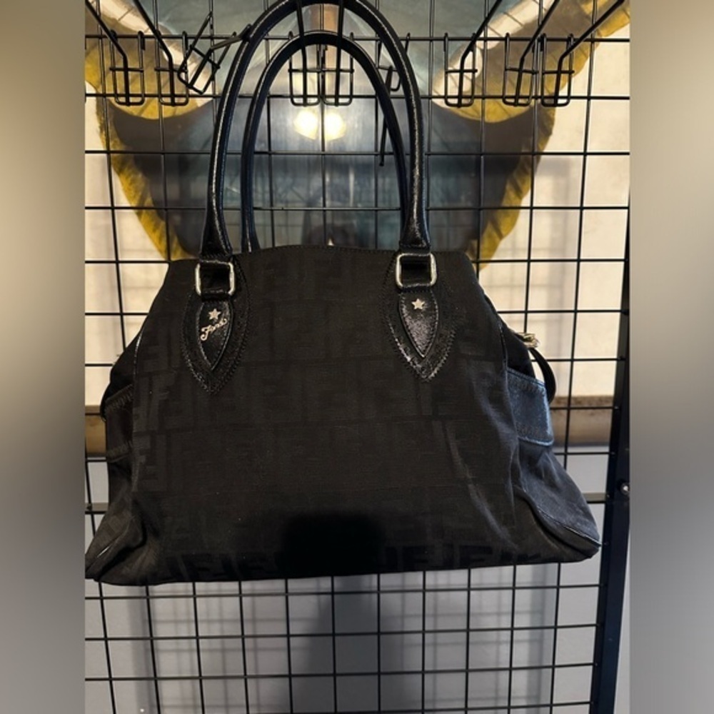 Fendi Du Jour tote bag with dust bag. FF